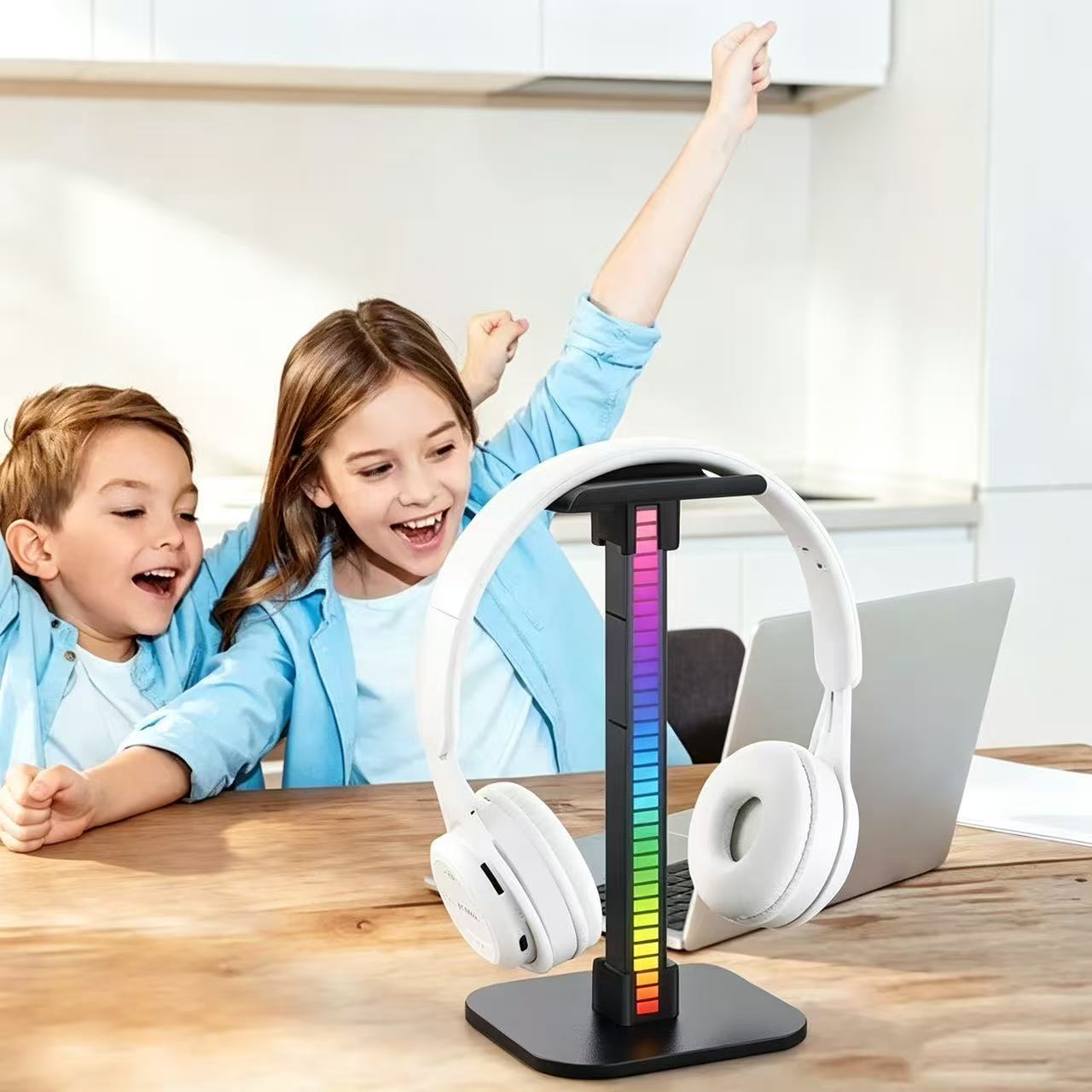 USB 게이밍 헤드폰 스탠드 RGB 리듬 라이트 탈착식 - Headphone Stand Desk 리뷰 및 가격